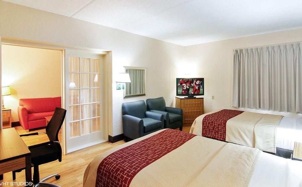 Red Roof Inn Plus+ Jacksonville - Southpoint Екстер'єр фото