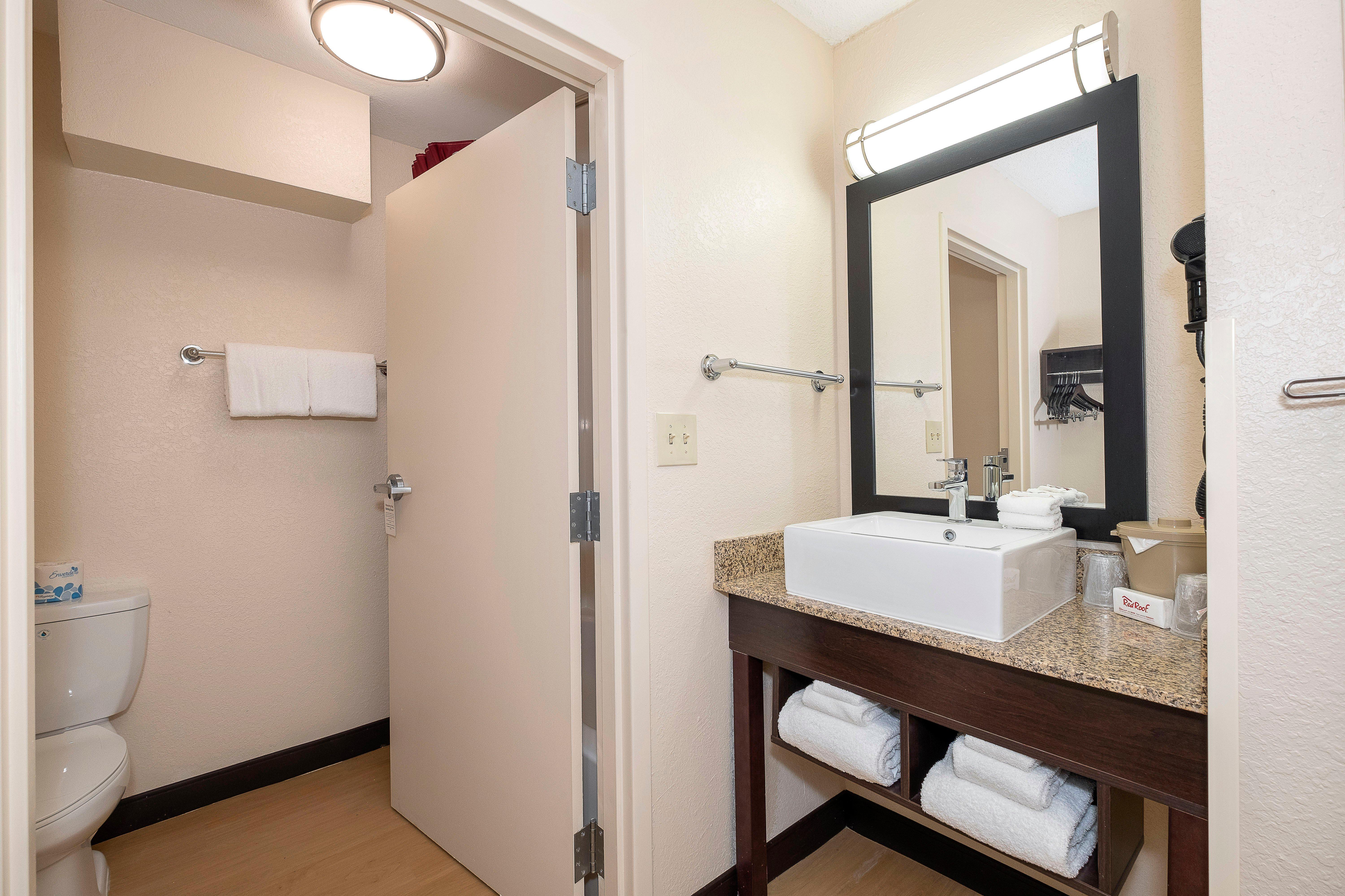 Red Roof Inn Plus+ Jacksonville - Southpoint Екстер'єр фото