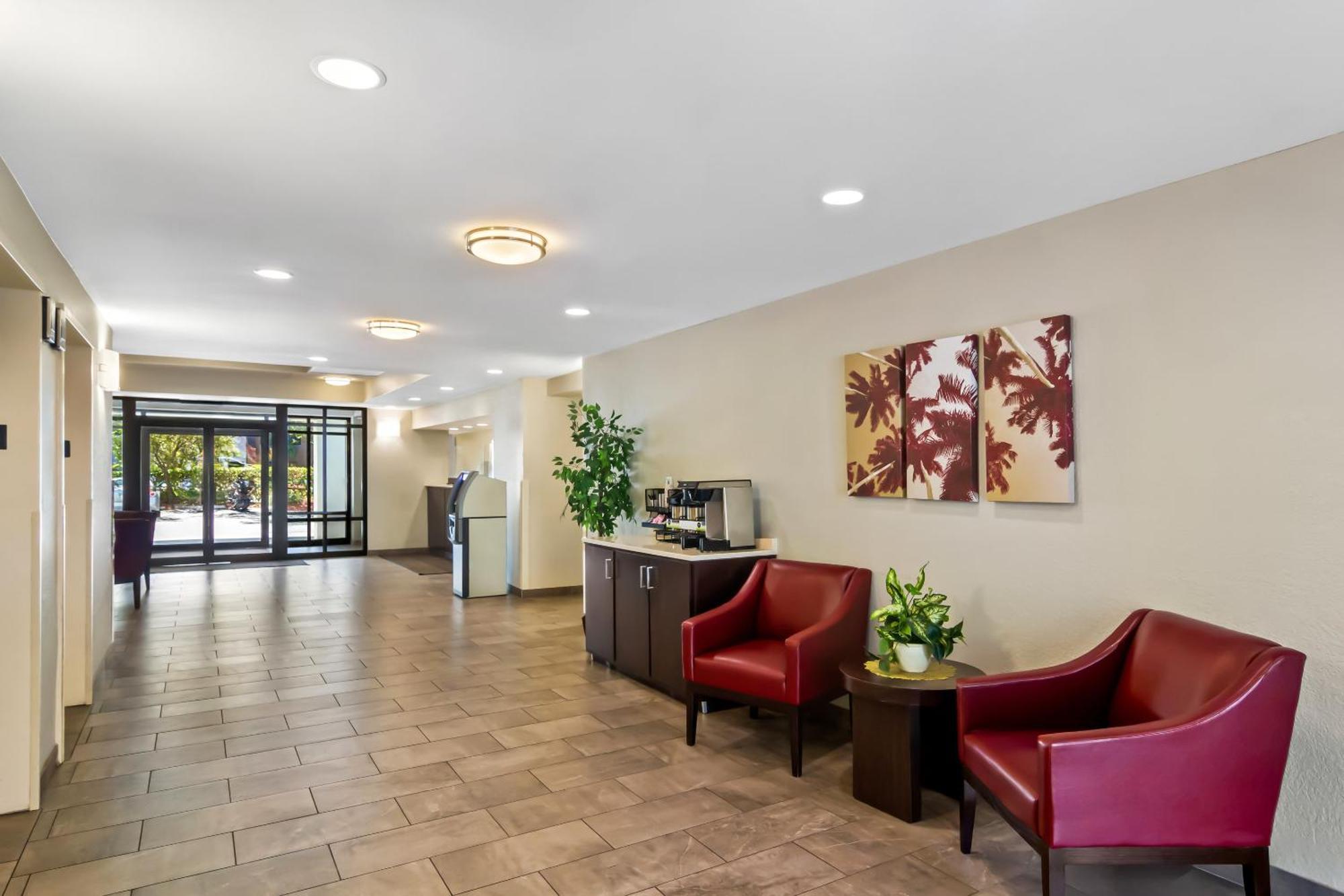 Red Roof Inn Plus+ Jacksonville - Southpoint Екстер'єр фото