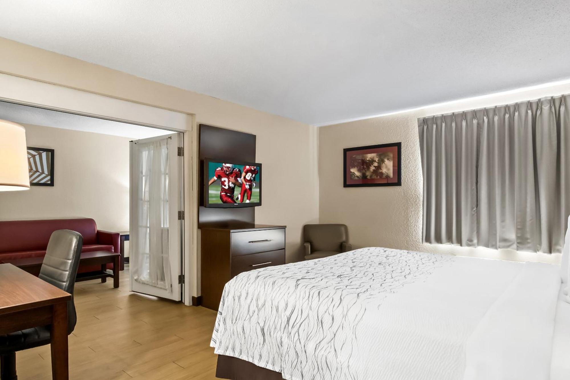 Red Roof Inn Plus+ Jacksonville - Southpoint Екстер'єр фото