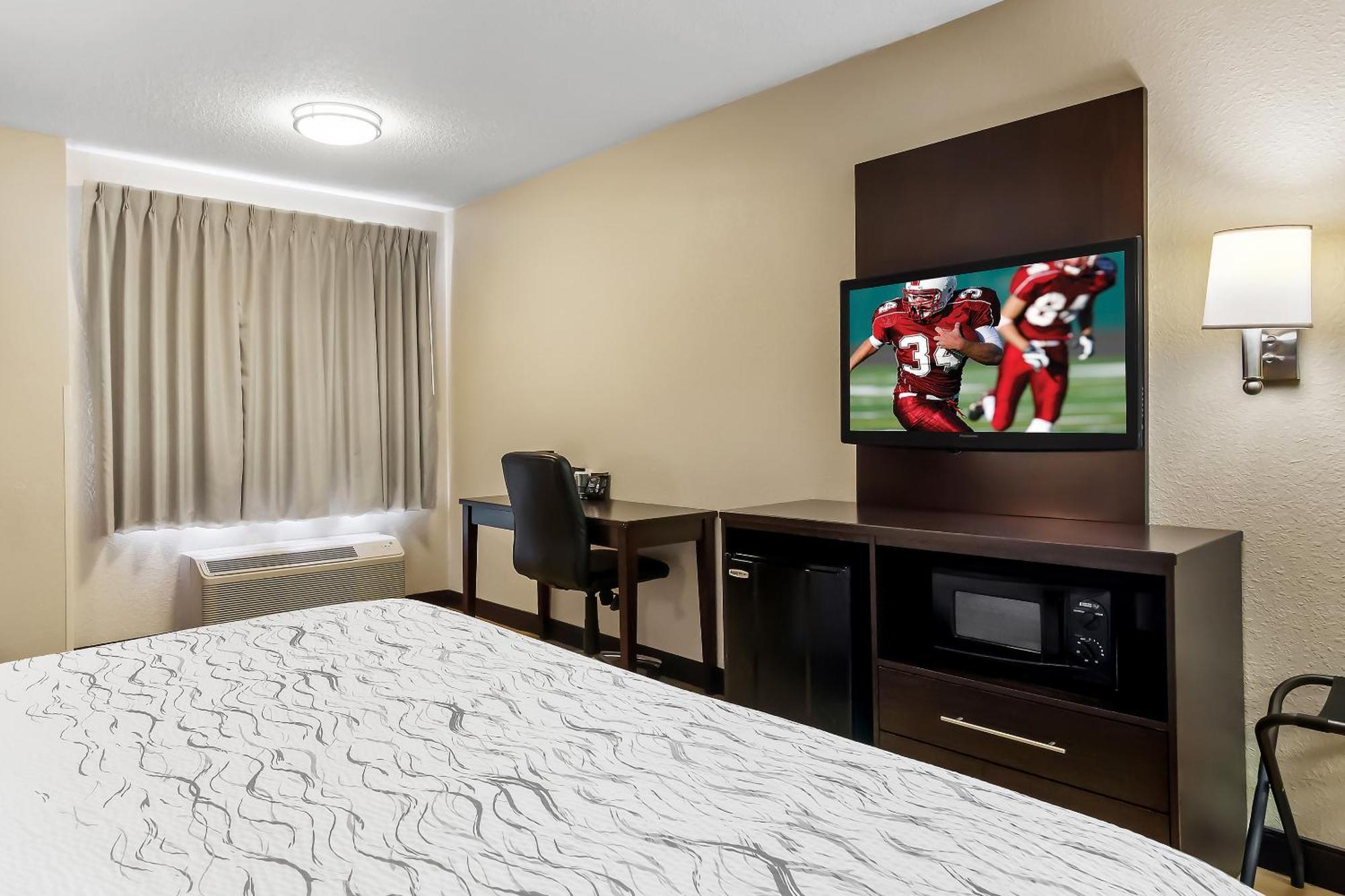 Red Roof Inn Plus+ Jacksonville - Southpoint Екстер'єр фото